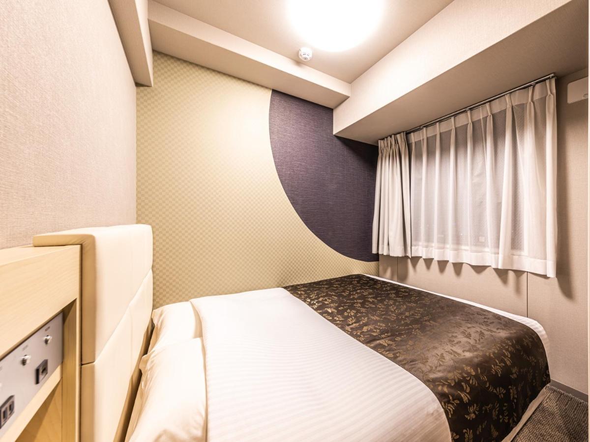 Apa Hotel Shin Osaka Eki Tower Buitenkant foto