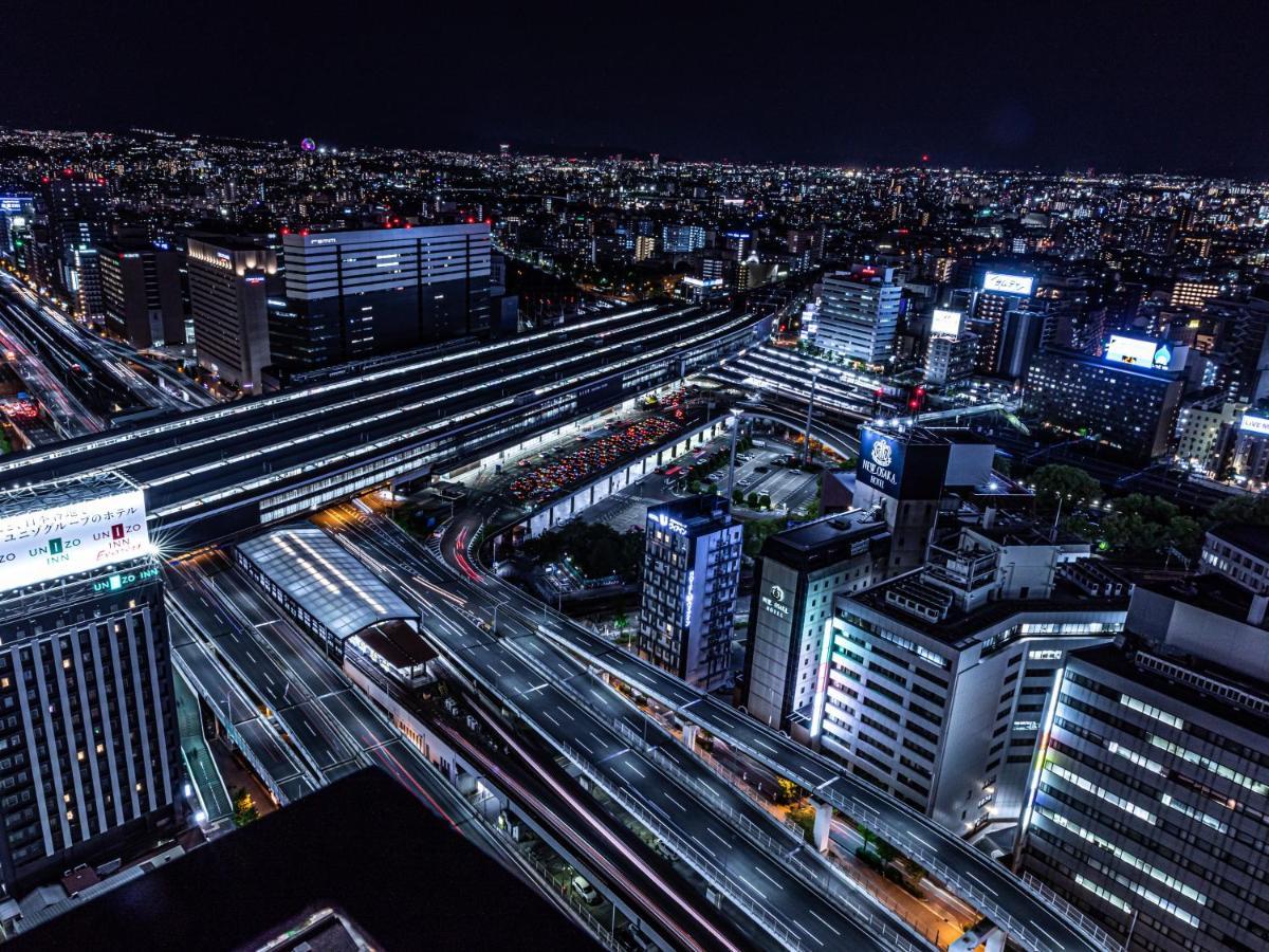 Apa Hotel Shin Osaka Eki Tower Buitenkant foto